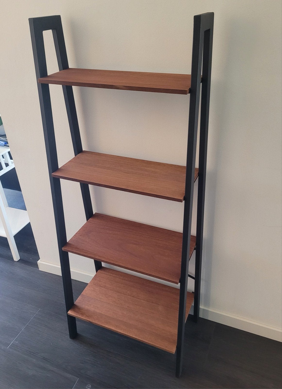 Gloednieuwe open boekenkast / wand kast! Mango hout & staal!, Huis en Inrichting, Kasten | Boekenkasten, Met plank(en), Nieuw