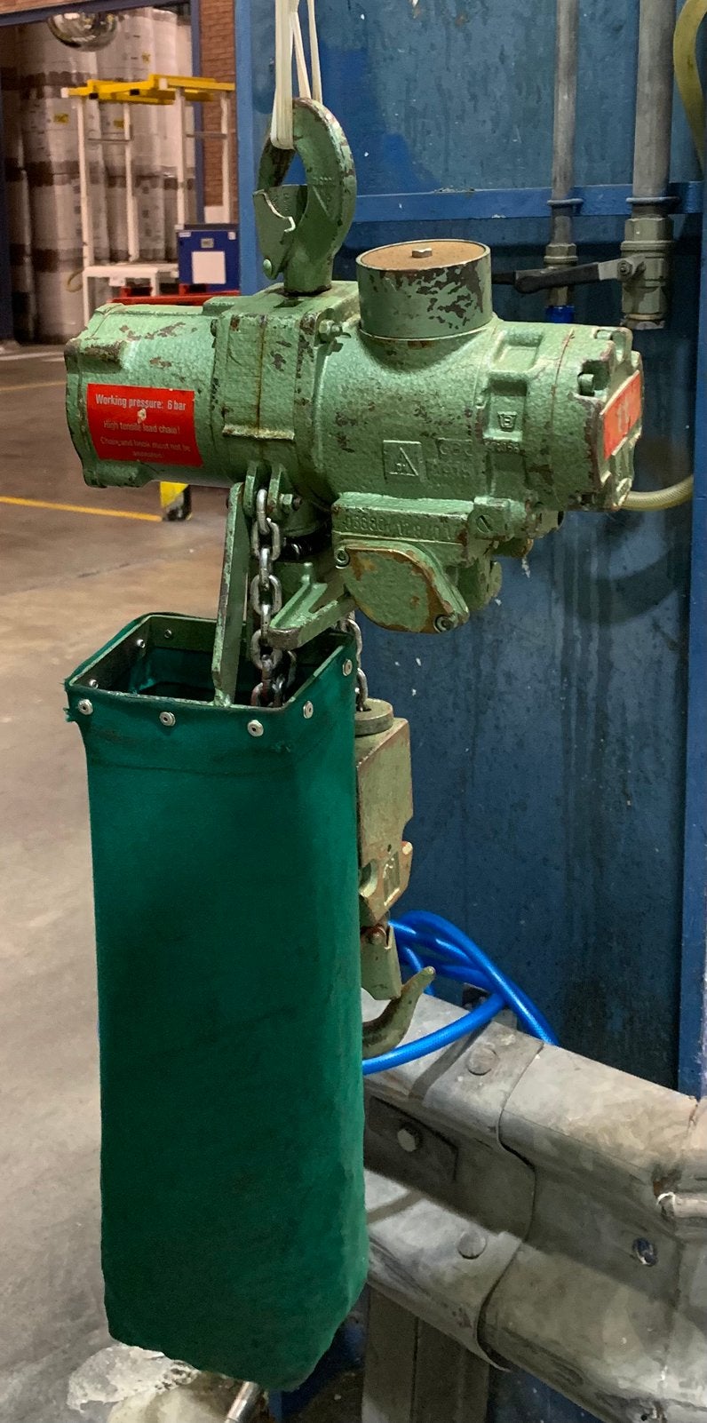pneumatische ketingtakel 1ton keting lengte 10meter, Ophalen, Zo goed als nieuw, Handmatig