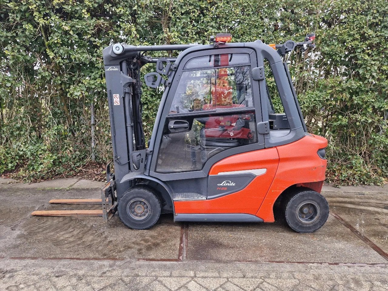 Linde H25D-01 (bj 2020), Zakelijke goederen, Machines en Bouw | Heftrucks en Intern transport, Heftruck, Diesel, 2000 tot 3000 kg