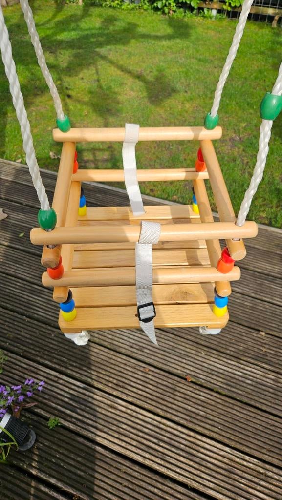 Houten babyschommel met veiligheidsriem, Ophalen, Gebruikt