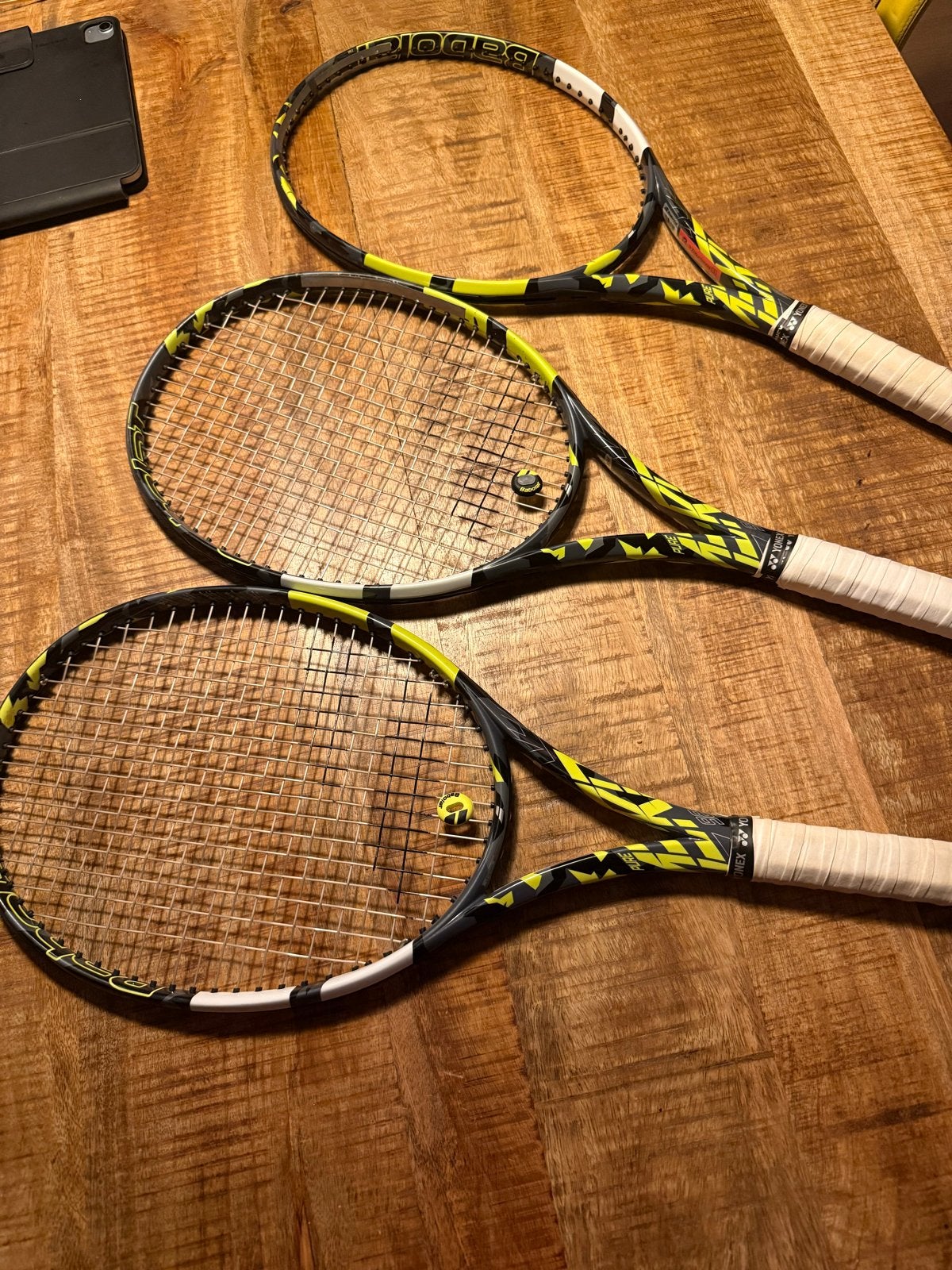 3x Babolat Pure Aero 98 L2 - Zo goed als nieuw, L2, Ophalen of Verzenden, Zo goed als nieuw, Racket