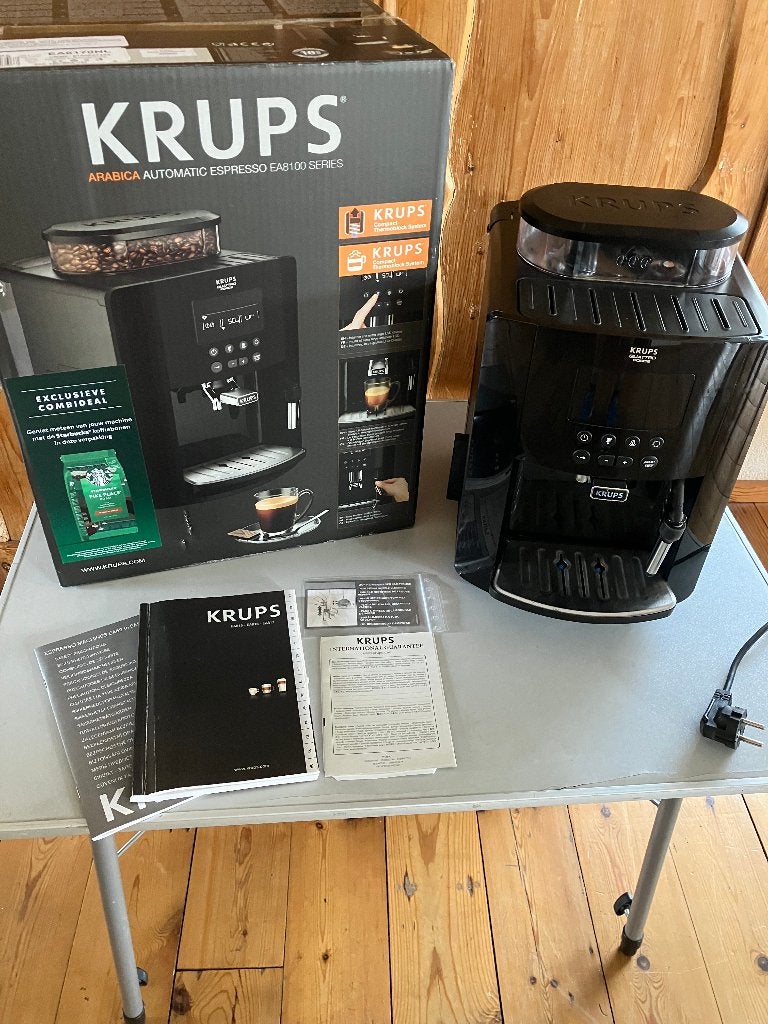 net onderhouden ; krups koffiemachine Quattro force ea81, Ophalen, Koffiemachine, Koffiebonen, Zo goed als nieuw