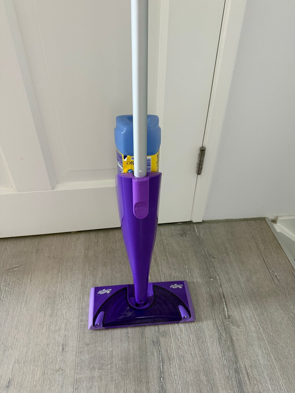Swiffer WetJet Dweil met Sprayfunctie, Huis en Inrichting, Schoonmaakartikelen, Ophalen, Mop of Dweil