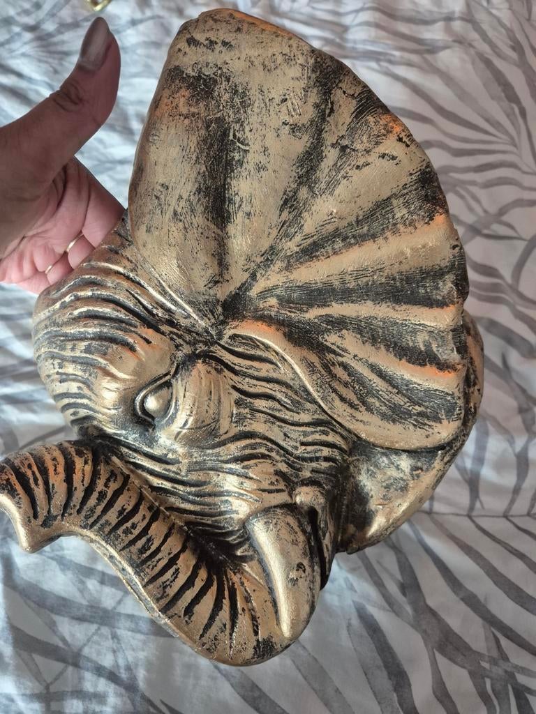 Gouden olifant bloempot - Uniek en decoratief, Tuin en Terras, Bloempotten, Overige materialen, Gebruikt, Binnen, Ophalen of Verzenden