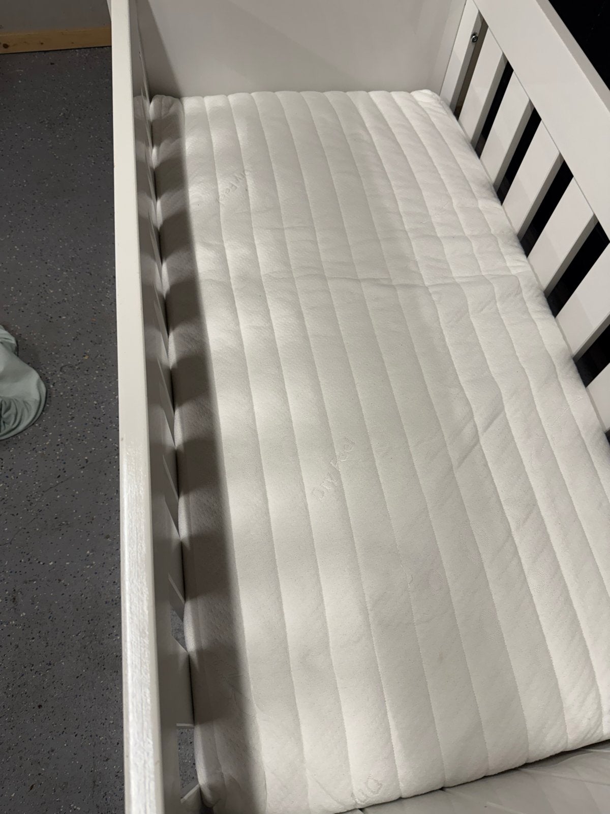 Wit ledikant met matras - Coming Kids Shiny, Ophalen, Gebruikt, Ledikant