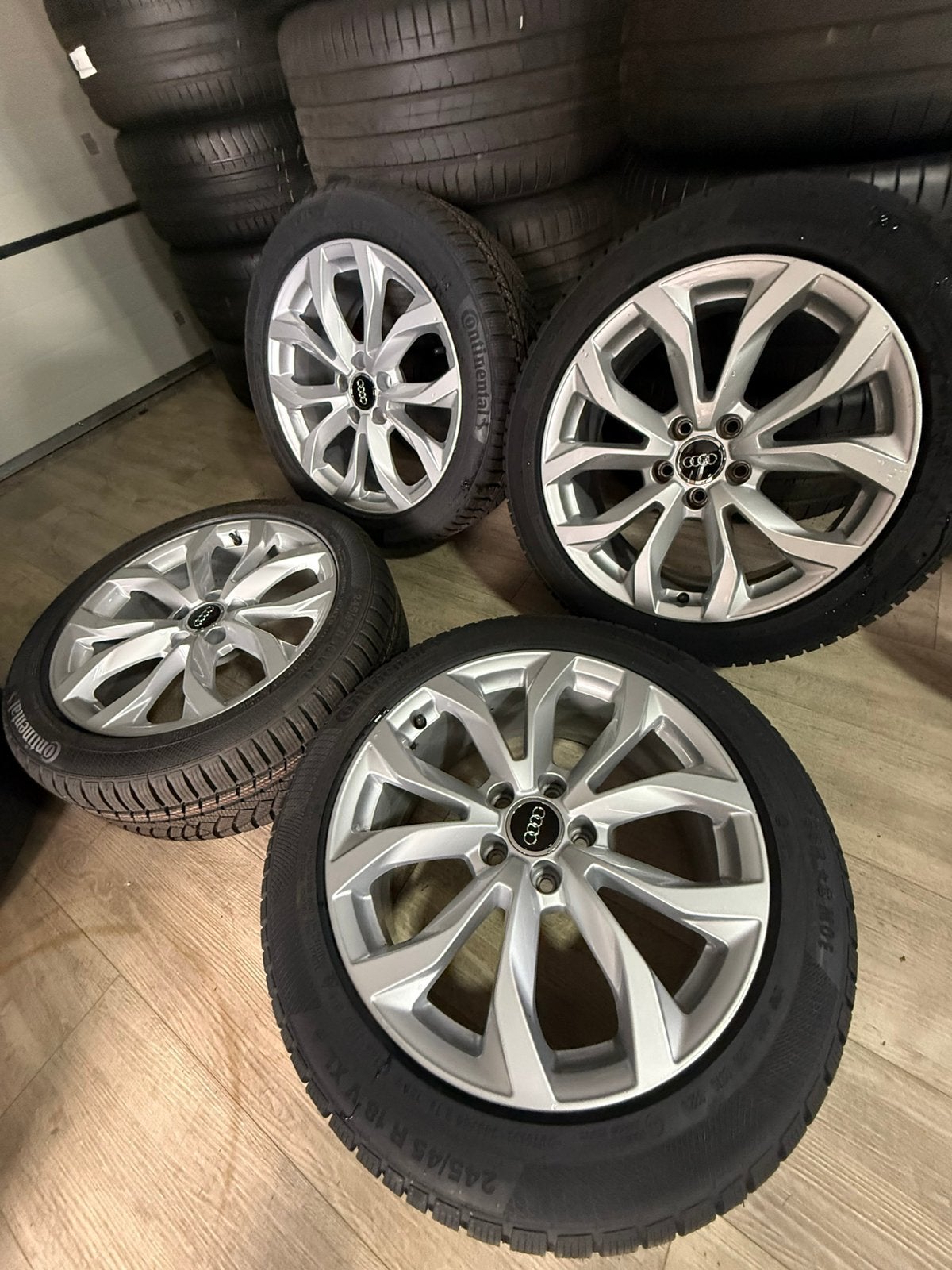 Origineel audi/A6/C7/Winter/nieuwe banden, ----, Banden en Velgen, Nieuw, Personenwagen