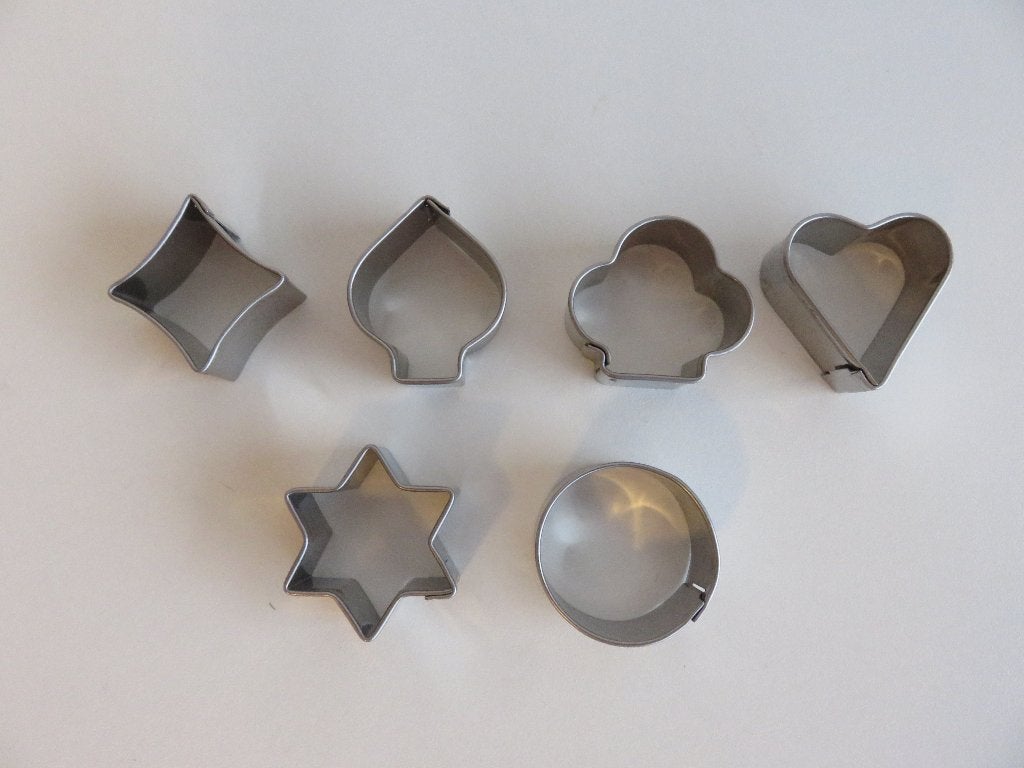 6 mini uitstekers, koekvormpjes voor het maken van hapjes, Overige typen, Ophalen of Verzenden, Zo goed als nieuw, Metaal