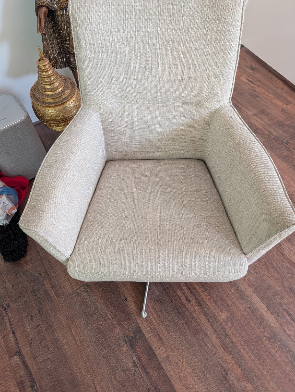 2 Comfortabele beige fauteuils met metalen onderstel, Ophalen, Gebruikt, Twee, Stof