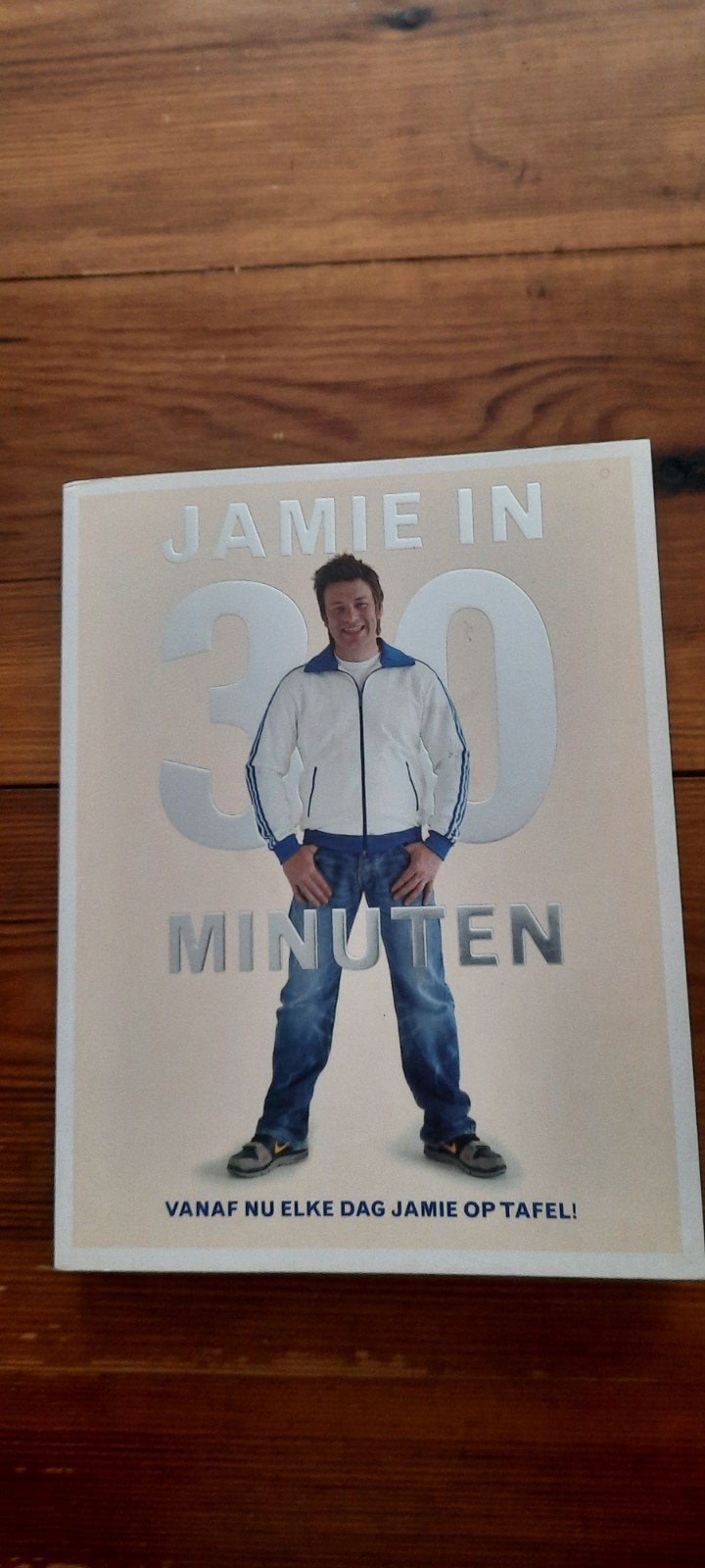 Jamie in 30 Minuten - Jamie Oliver kookboek, Hoofdgerechten, Ophalen of Verzenden, Zo goed als nieuw, Jamie Oliver
