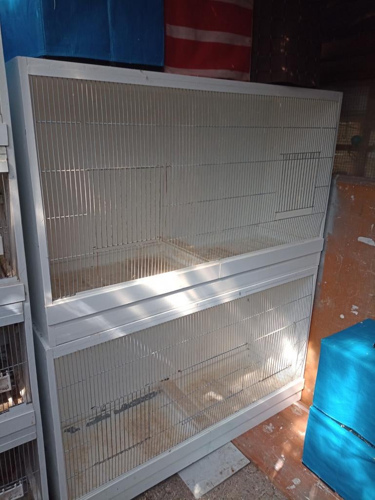 te koop 2 grote kooien B135 H80 D40, Dieren en Toebehoren, Ophalen