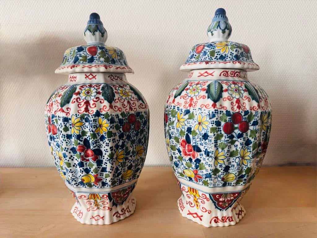 Prachtig paar Makkummer dekselvazen van Tichelaar circa 1950, Antiek en Kunst, Ophalen