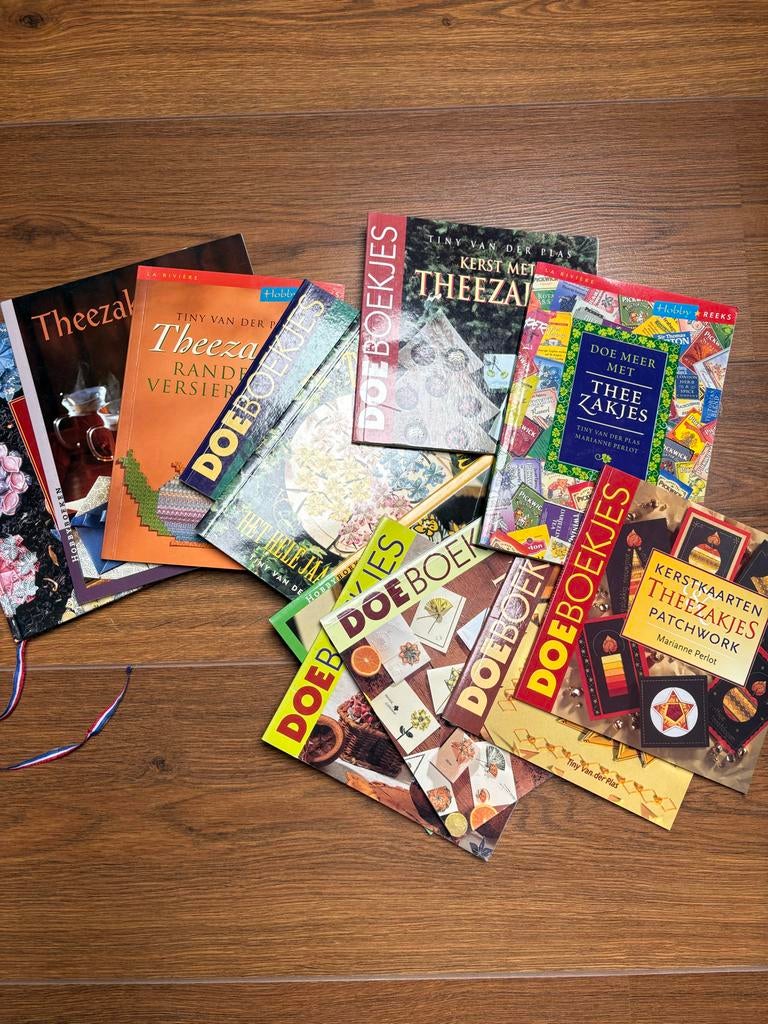 Theezakjes vouwboekjes met doos vol theezakjes, Ophalen of Verzenden, Boek, Vol