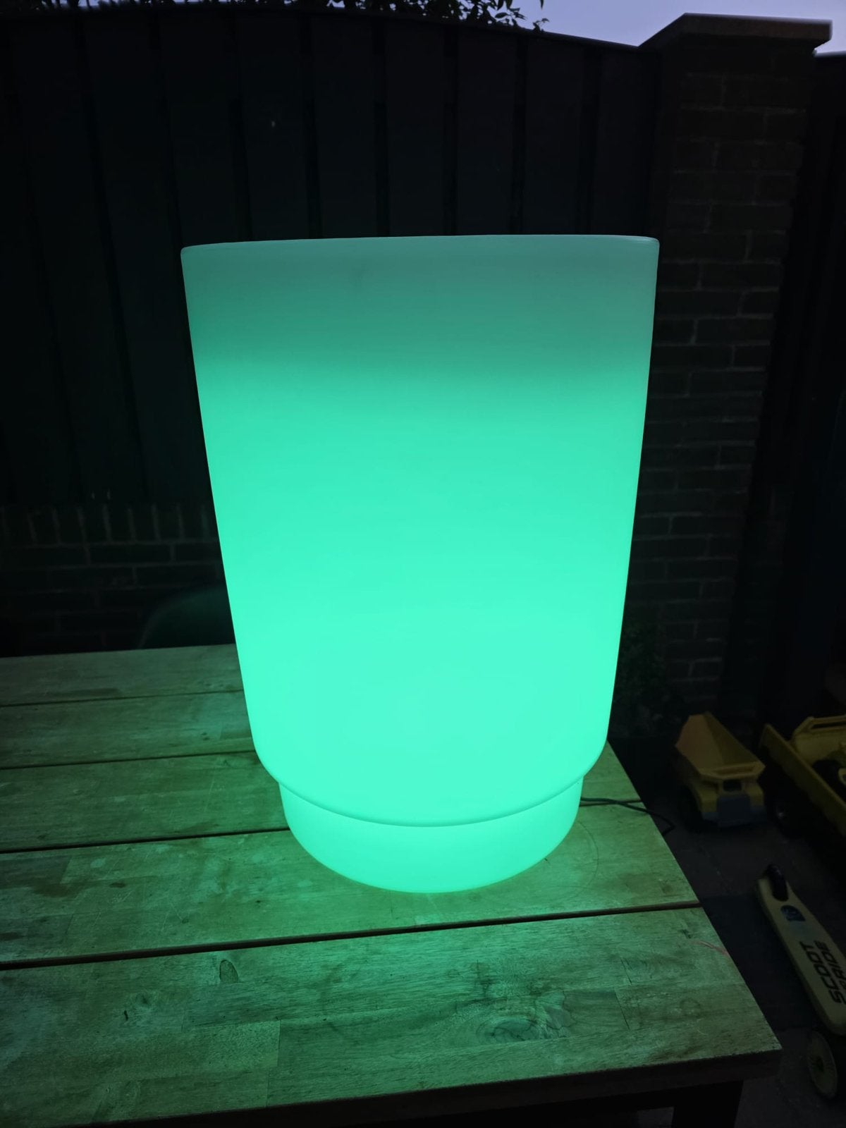 Elho pure grade smart LED bloempotten, Kunststof, Gebruikt, 40 cm of meer, Rond