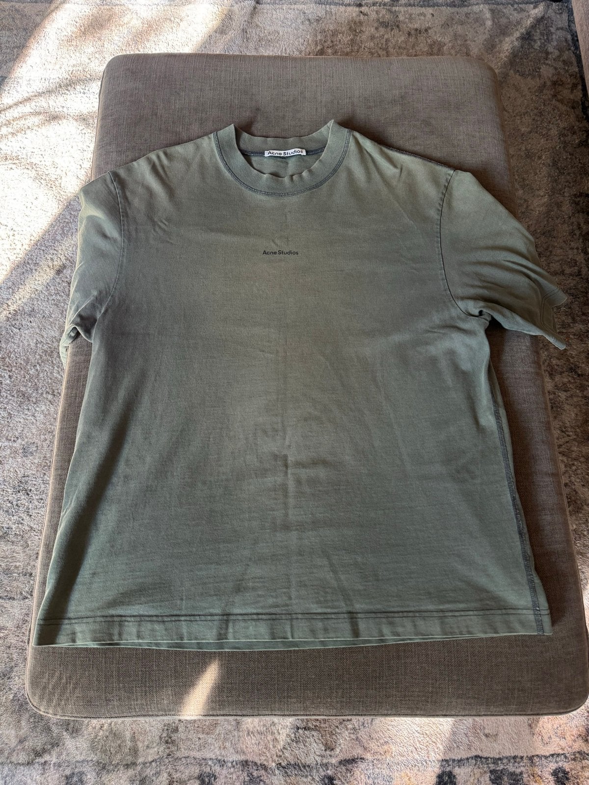 Acne Studios T-shirt khaki Maat L, Ophalen of Verzenden, Gedragen, Maat 52/54 (L), Groen