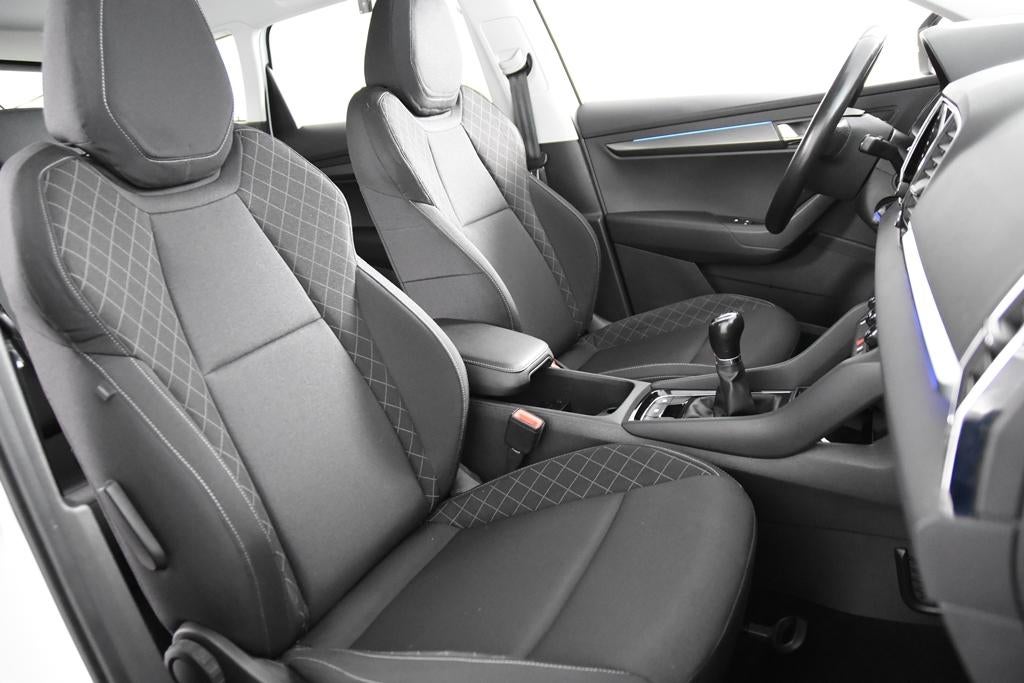 Skoda Karoq 1.5 TSI Ambition *1ste Eigenaar*Parkassist*Trekh, Auto's, Skoda, Voorwielaandrijving, Stof, 4 cilinders, 150 pk