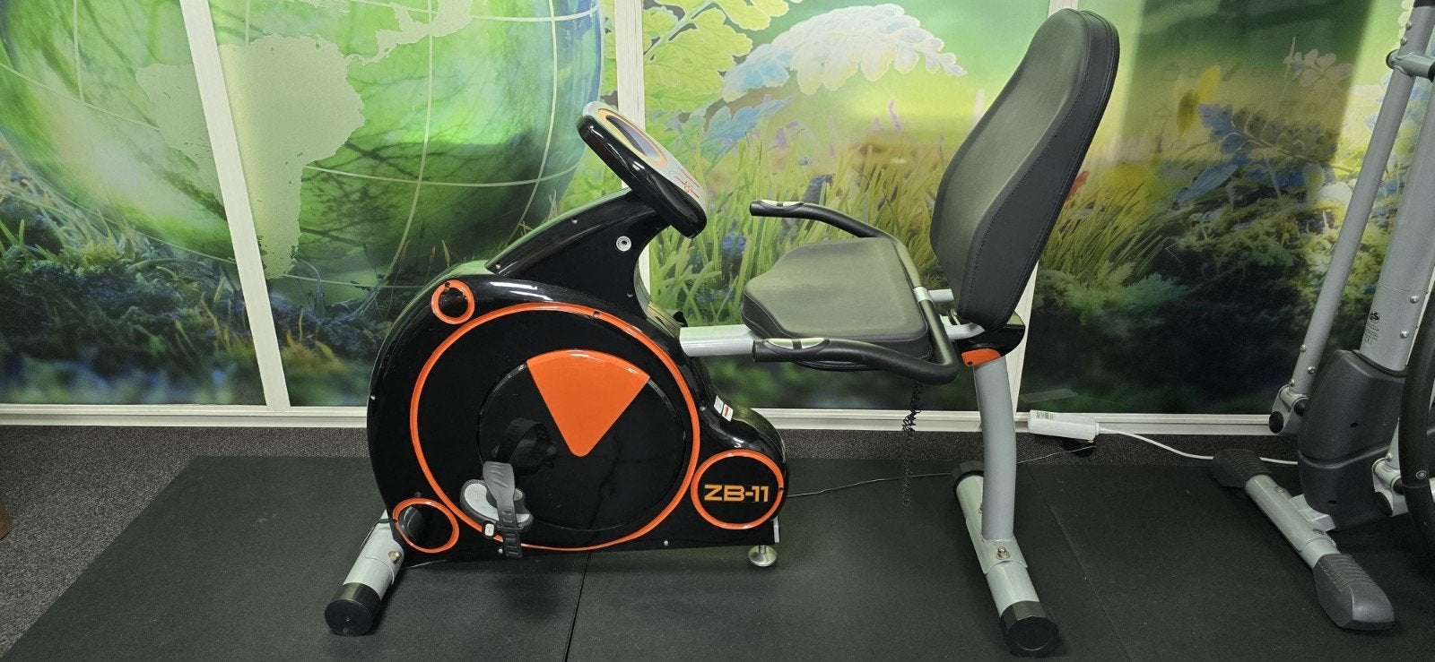Hometrainer ZB-11 -  Gebruikt, Ophalen, Gebruikt, Metaal, Benen