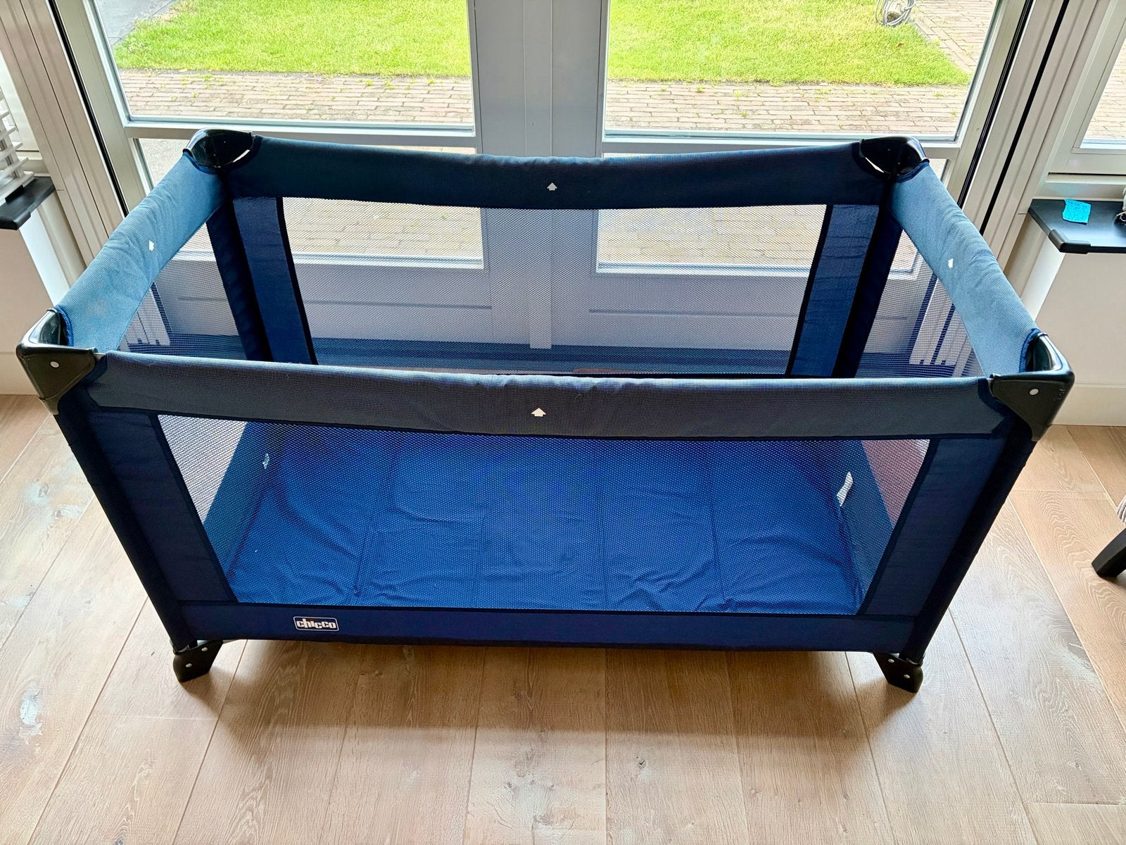 Chicco campingbedje reisbed blauw (evt. met matras), Ophalen, Gebruikt, Reisbedje