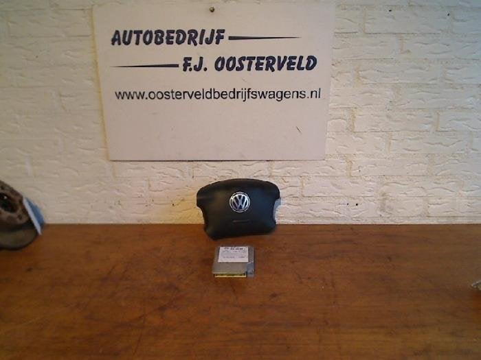 Airbag links (Stuur) van een Volkswagen Golf