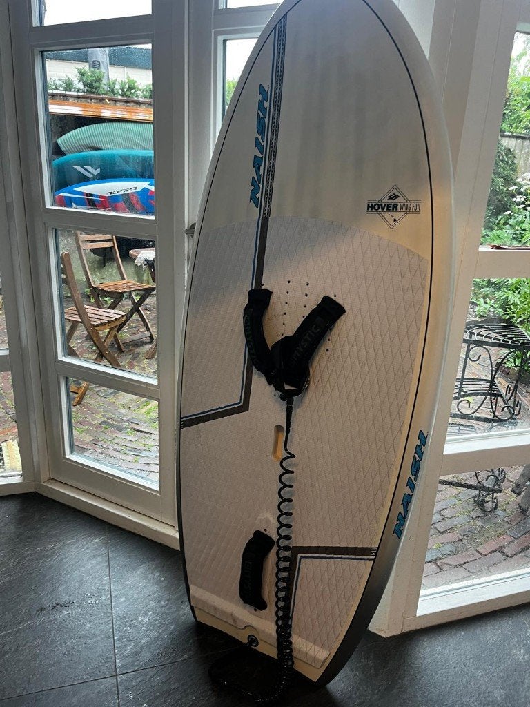 Naish Hover Ultra Carbon 95, Ophalen, Zo goed als nieuw, Wingsurf-board