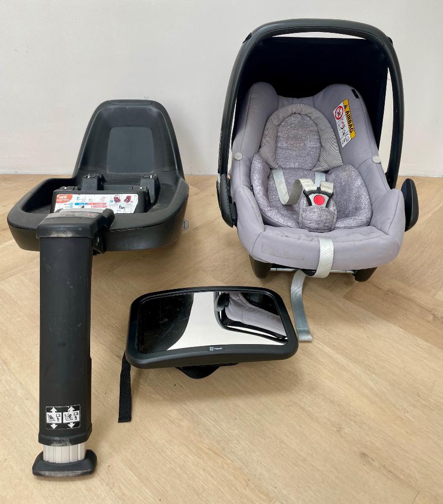 Maxi cosi newborn autostoel + 2way fix + gratis spiegel, Ophalen, Gebruikt, Meegroeistoel, Stoelverkleiner