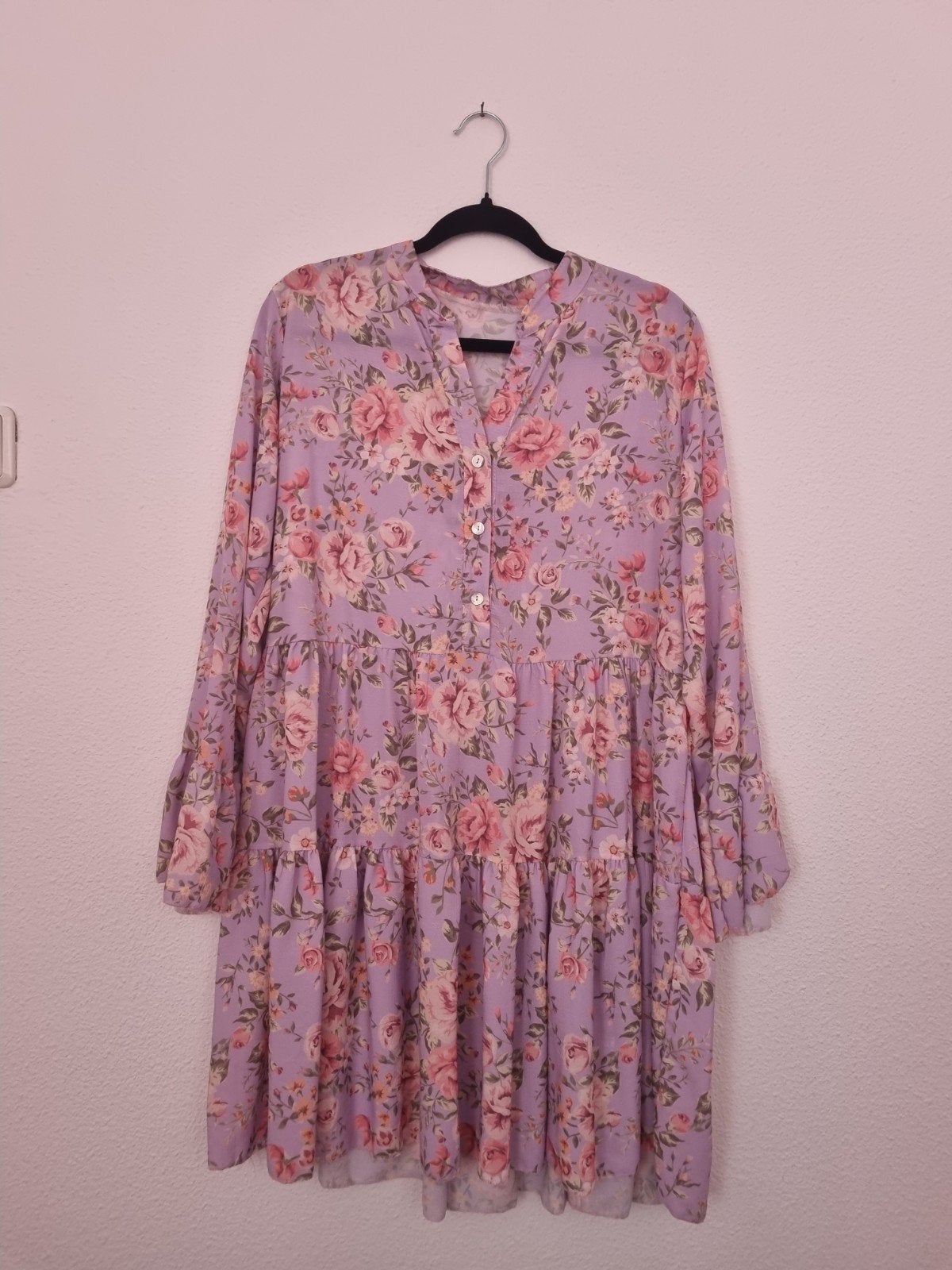 Lila bloemenjurk maat S, Kleding | Dames, Maat 38/40 (M), Paars, Ophalen of Verzenden, Knielengte