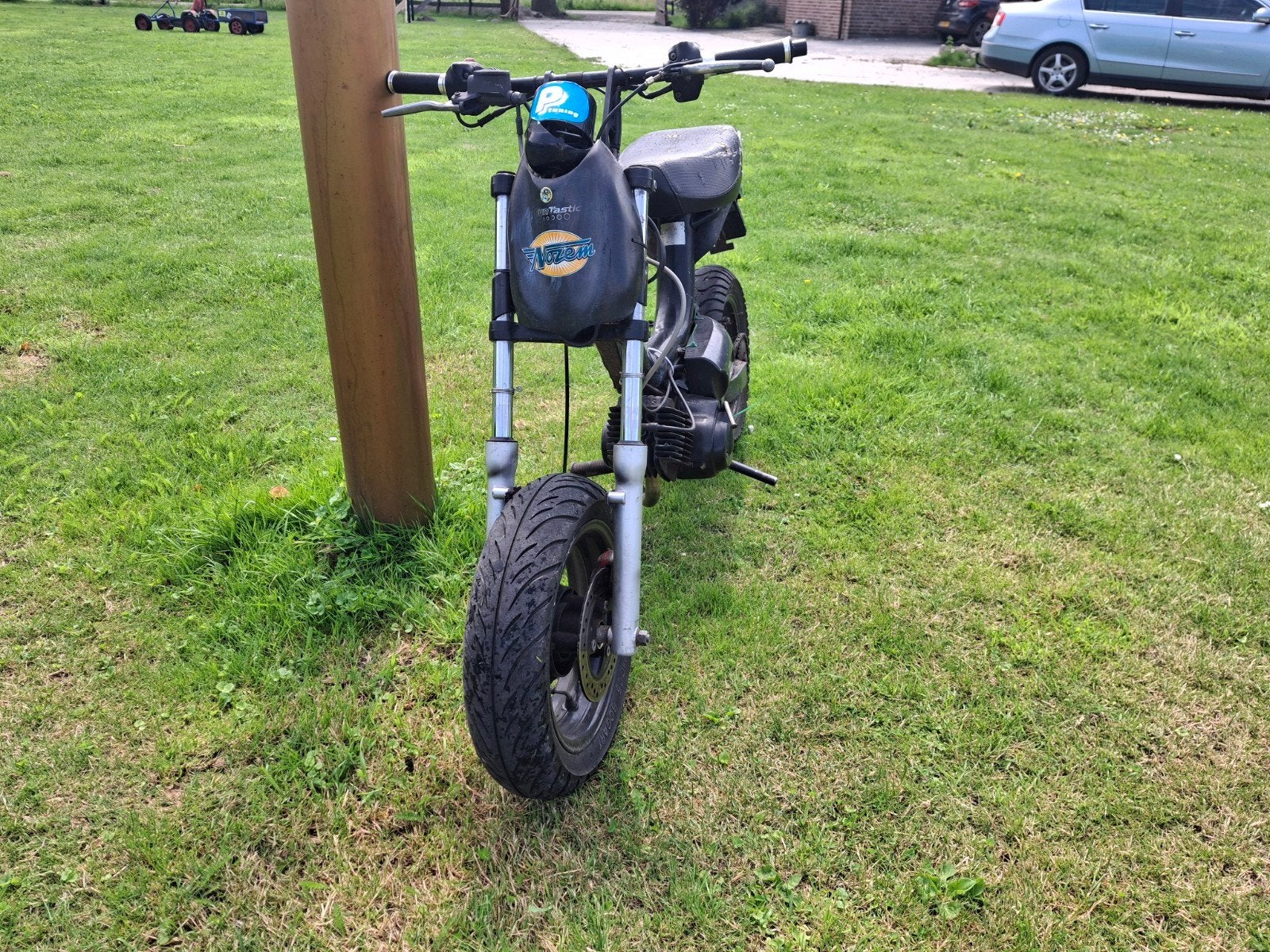 Leuk project tomos, Fietsen en Brommers, Brommers | Crossbrommers, Gebruikt, 2 versnellingen, Ophalen, Overige merken
