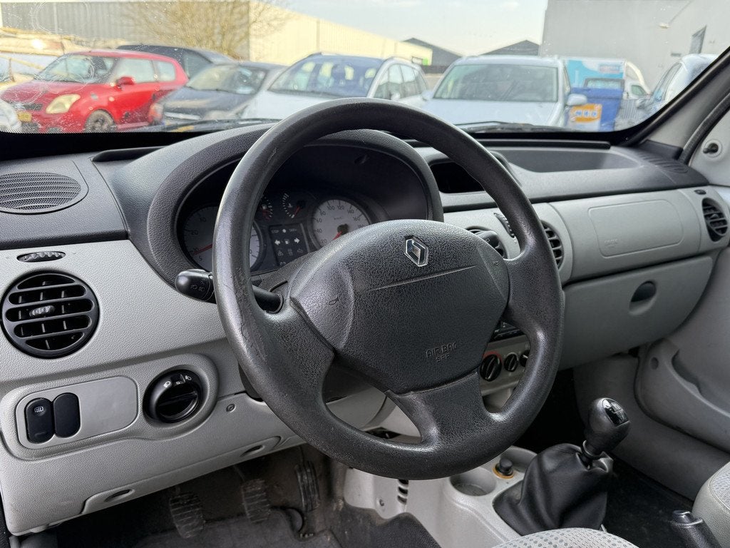 Renault Kangoo BJR 2005 1.6-16V 96 PK Privilège TREKHAAK |, Auto's, Stof, Gebruikt, 4 cilinders, Elektrische ramen