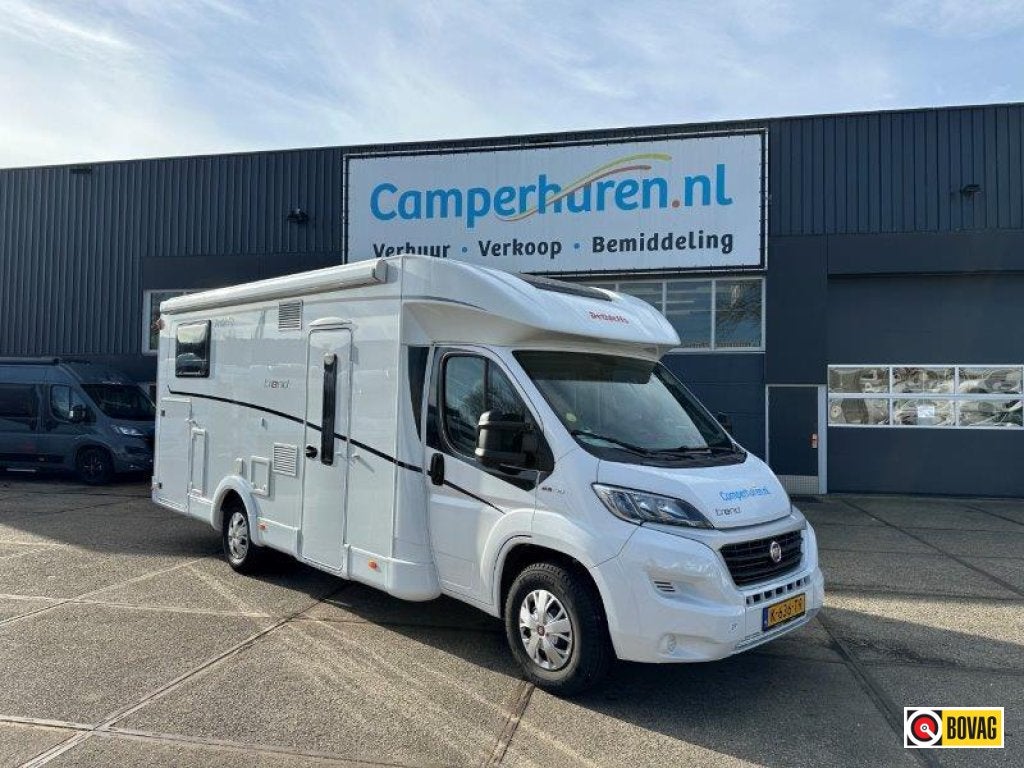 Caravans And Camping Dethleffs