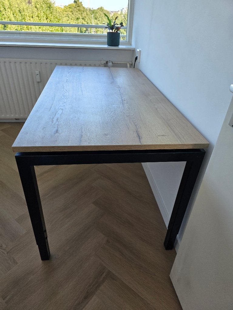 Grote bureau 150x80 cm – verstelbare hoogte – houtlook, Huis en Inrichting, Bureaus, Ophalen, Zwart, Metaal, In hoogte verstelbaar