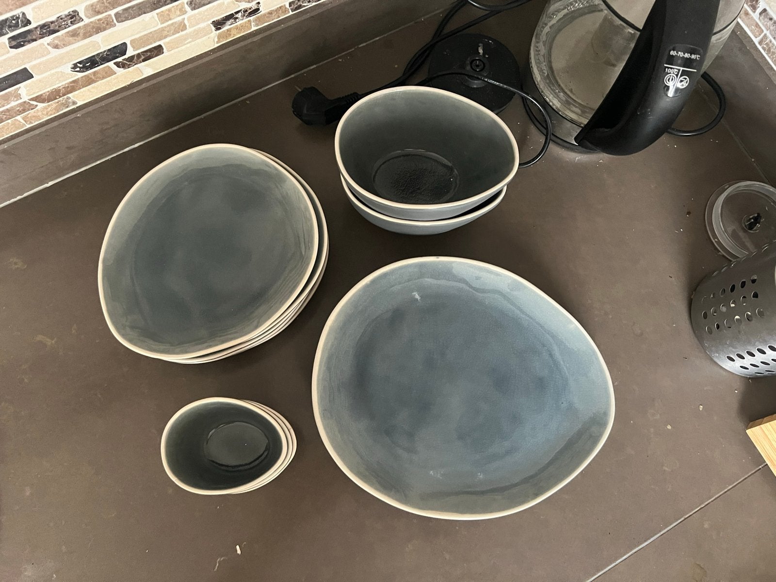 Jewel servies:  5 borden, 3 grote borden en diversen, Keramiek, Ophalen of Verzenden, Zo goed als nieuw, Modern