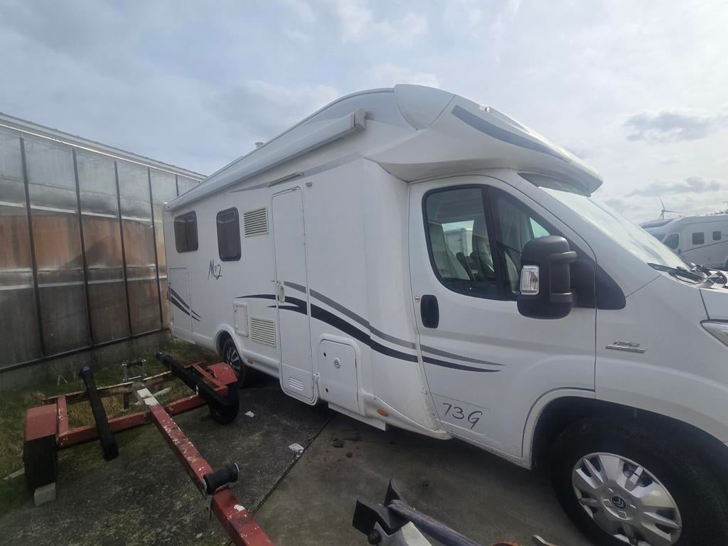 McLouis camper 2015 Automaat, Airco, Enkele Bedden, Garage, Caravans en Kamperen, Campers, Automaat, 7 tot 8 meter, Particulier