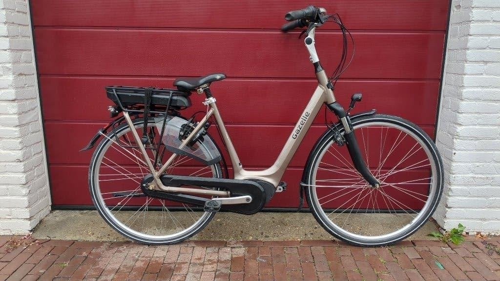 Gazelle Orange C7+ Bosch Elektrische damesfiets, Fietsen en Brommers, Velgrem, (Extra) lage instap, Ophalen of Verzenden, Zo goed als nieuw