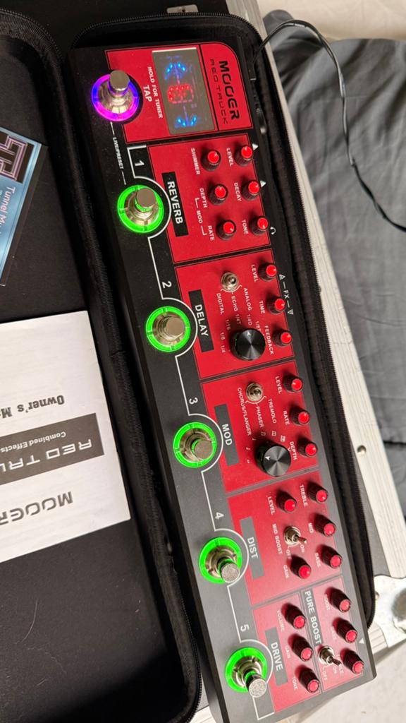 Mooer Red Truck Multi-effect Gitaar Pedaal, Muziek en Instrumenten, Effecten, Ophalen of Verzenden, Zo goed als nieuw, Chorus