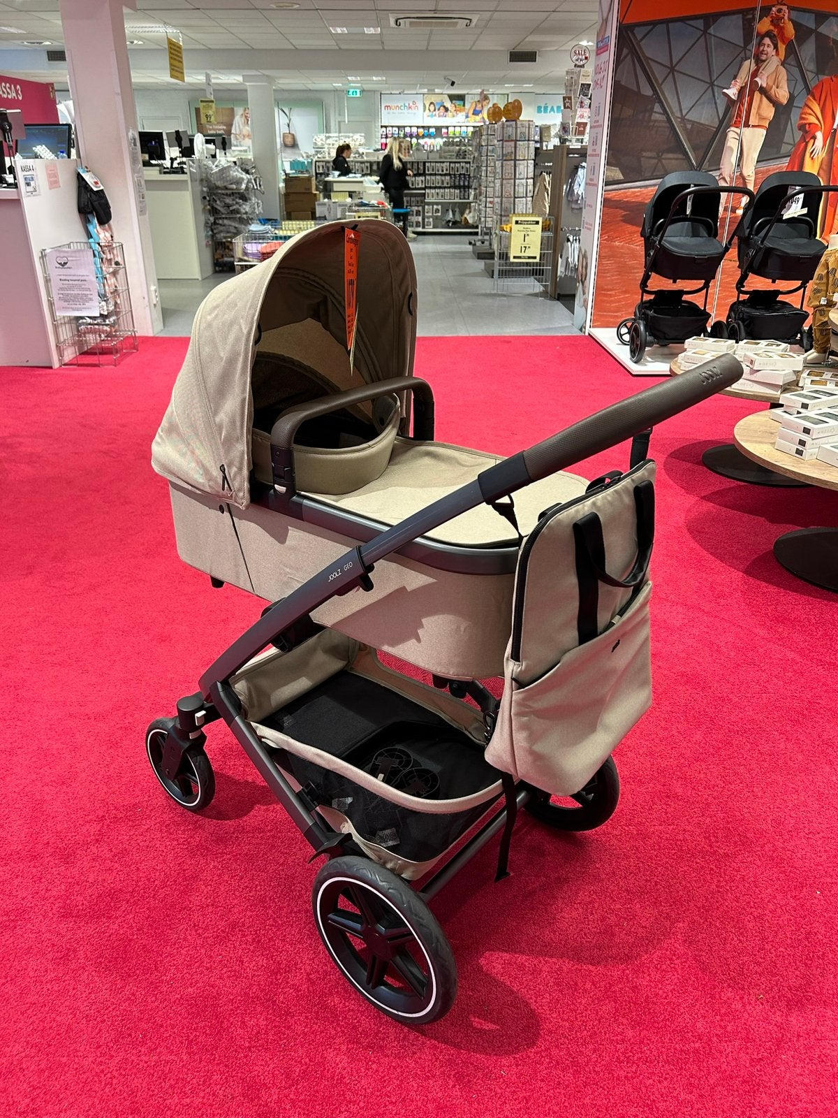 Kinderwagen Joolz Geo3 Timeless taupe, Gebruikt, Met reiswieg, Ophalen, Kinderwagen