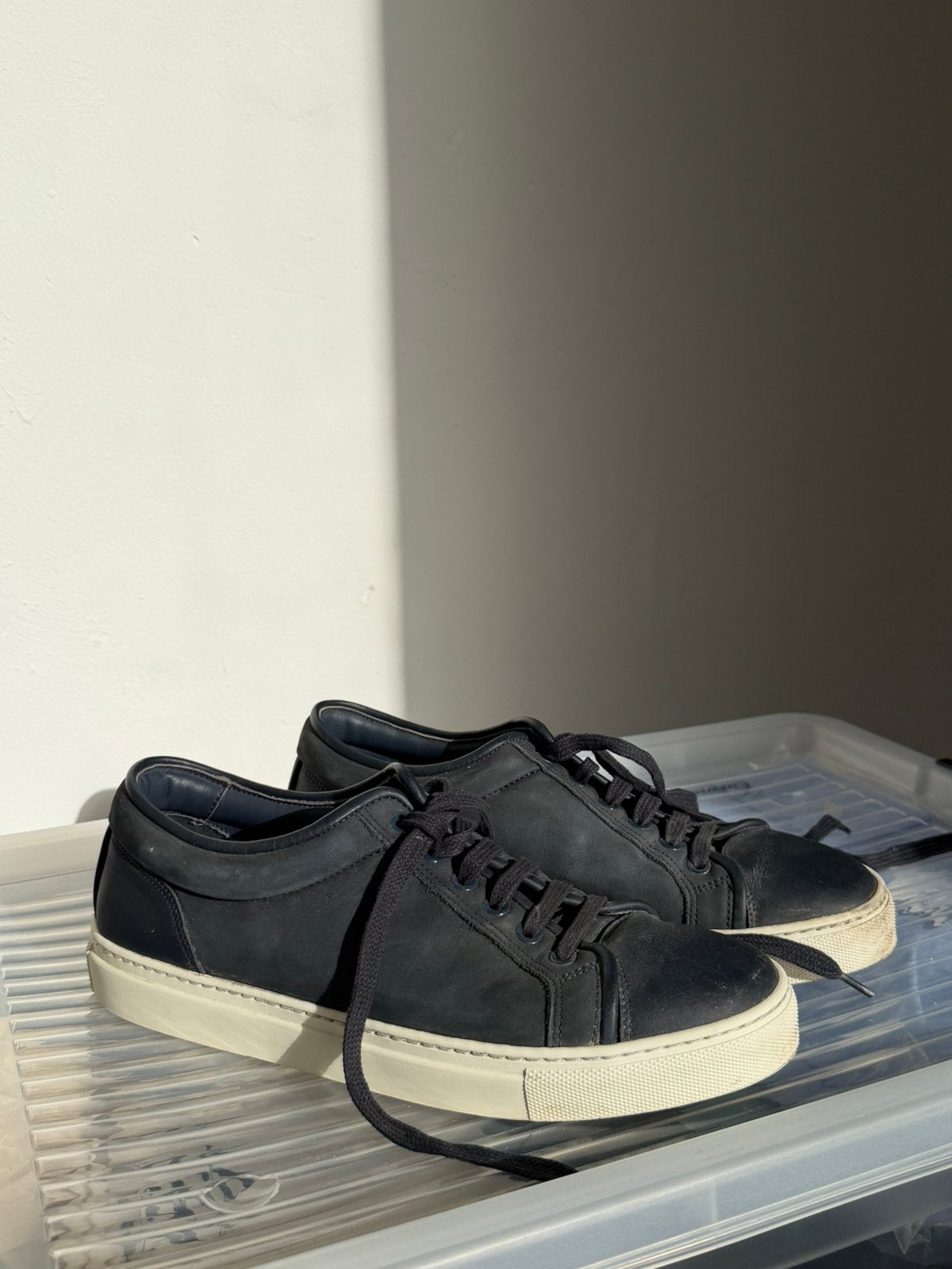 ETQ Amsterdam donkerblauwe leren sneakers, Blauw, Ophalen of Verzenden, Sneakers of Gympen, Gedragen