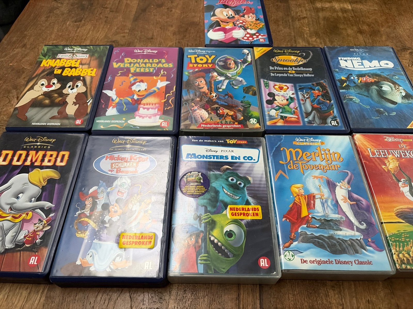 11 Disney videobanden VHS - Klassieke animatiefilms, Ophalen, Gebruikt, Alle leeftijden, Kinderfilm