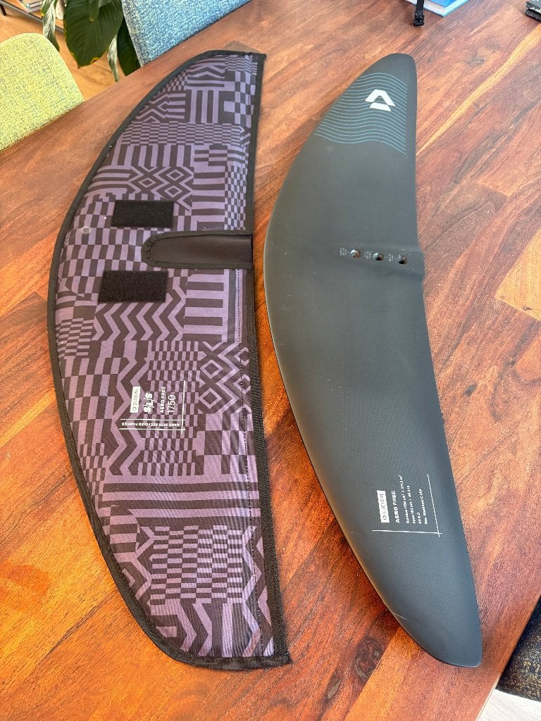 Duotone Wingfoil Aero Free 1750 SLS Front Wing, Ophalen, Zo goed als nieuw, Wingsurf-wing