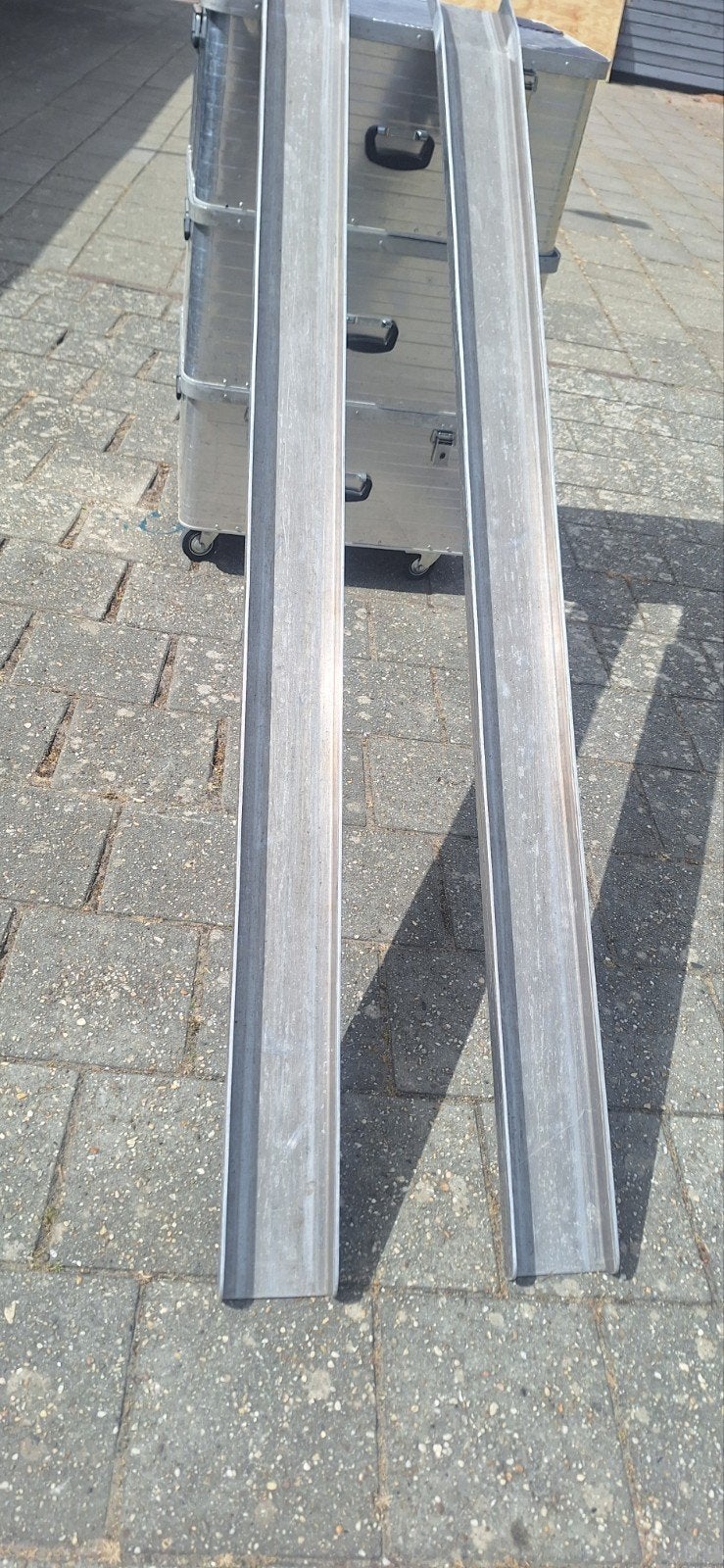 Te koop rijplaten en 3 aluminium kisten, Doe-het-zelf en Verbouw, Metalen, Ophalen