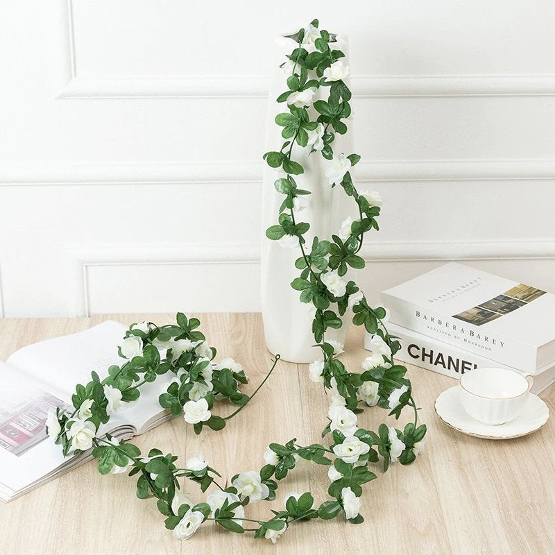 Witte Kunst Rozen Slinger / Kunstplant Bloem Hangplant Roos, Huis en Inrichting, Woonaccessoires | Kunstplanten en Kunstbloemen