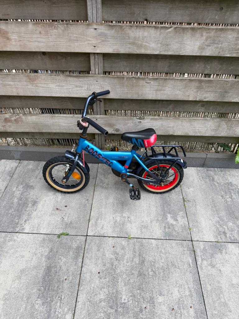 Loekie kinderfiets, Ophalen, Zo goed als nieuw, Minder dan 16 inch