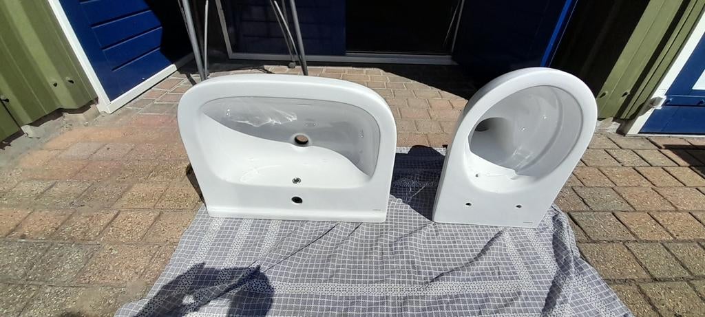 Geberit wandcloset rimfree, Geberit wastafel, Ophalen of Verzenden, Nieuw, Toilet