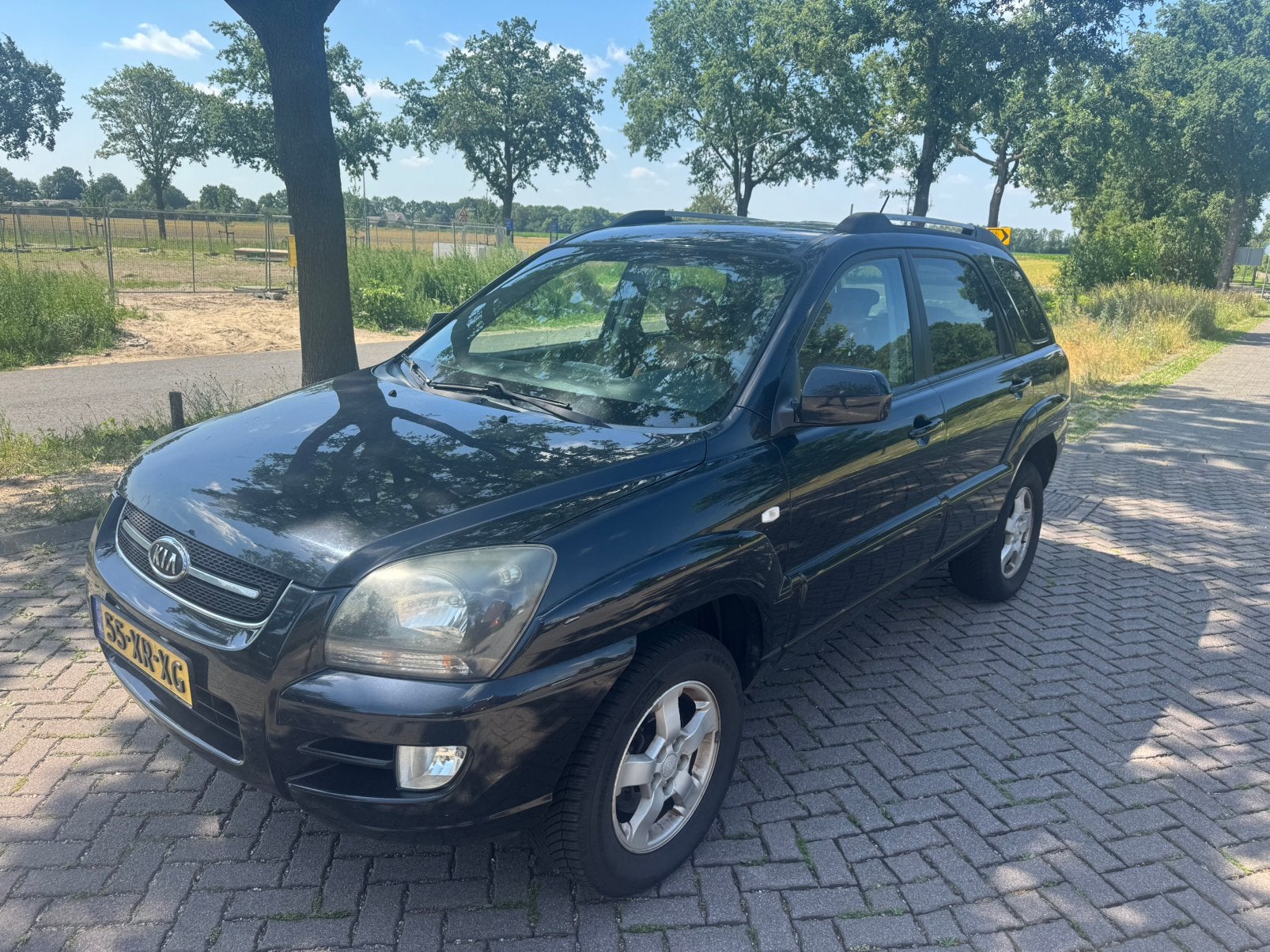 Kia Sportage 2.0 2007 NIEUWE APK/AIRCO/NAVI, 1442 kg, 4 cilinders, Zwart, Origineel Nederlands