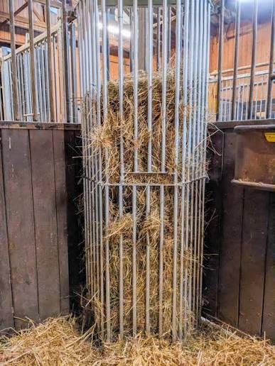 Patura hooiruiven, Dieren en Toebehoren, Stalling en Weidegang, Stalling, 2 of 3 paarden of pony's