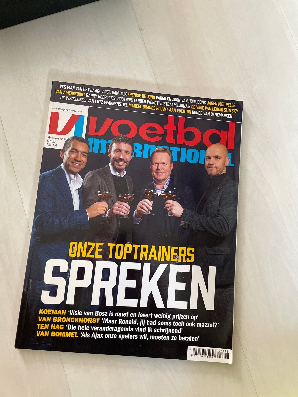 Voetbal International: Onze Toptrainers Spreken, Ophalen of Verzenden, Zo goed als nieuw, Sport en Vrije tijd