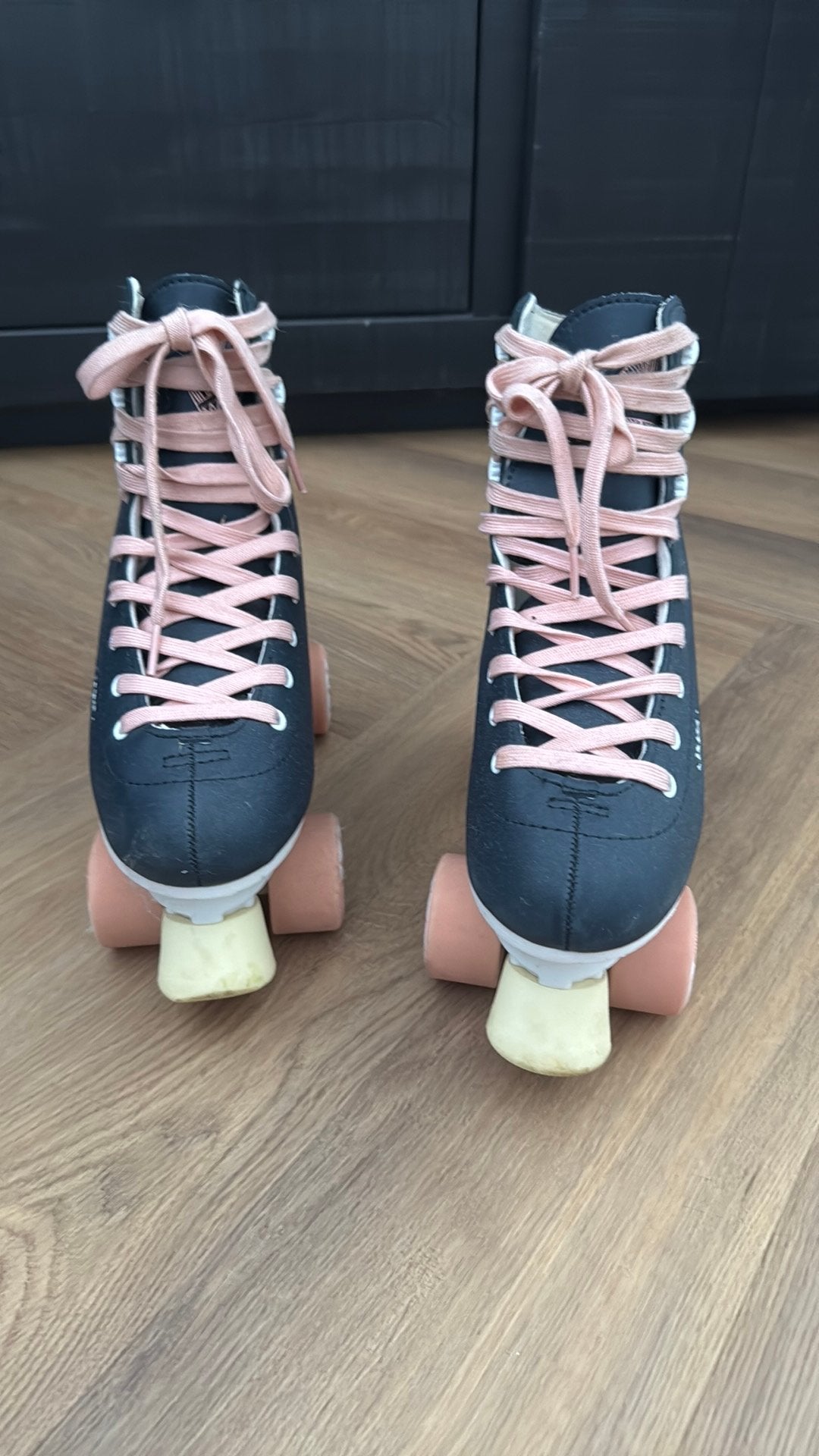 Rolschaatsen maat 39, Ophalen, Zo goed als nieuw, Dames