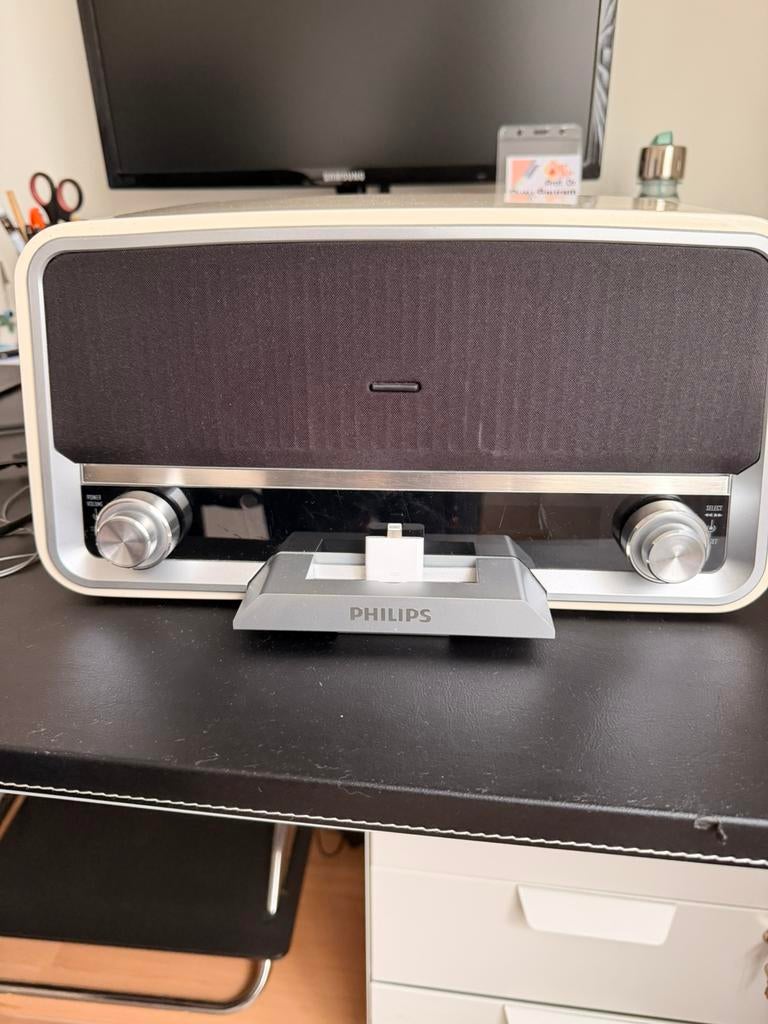 Philips docking station/speaker, Ophalen, Zo goed als nieuw, Docking station, Telefoon
