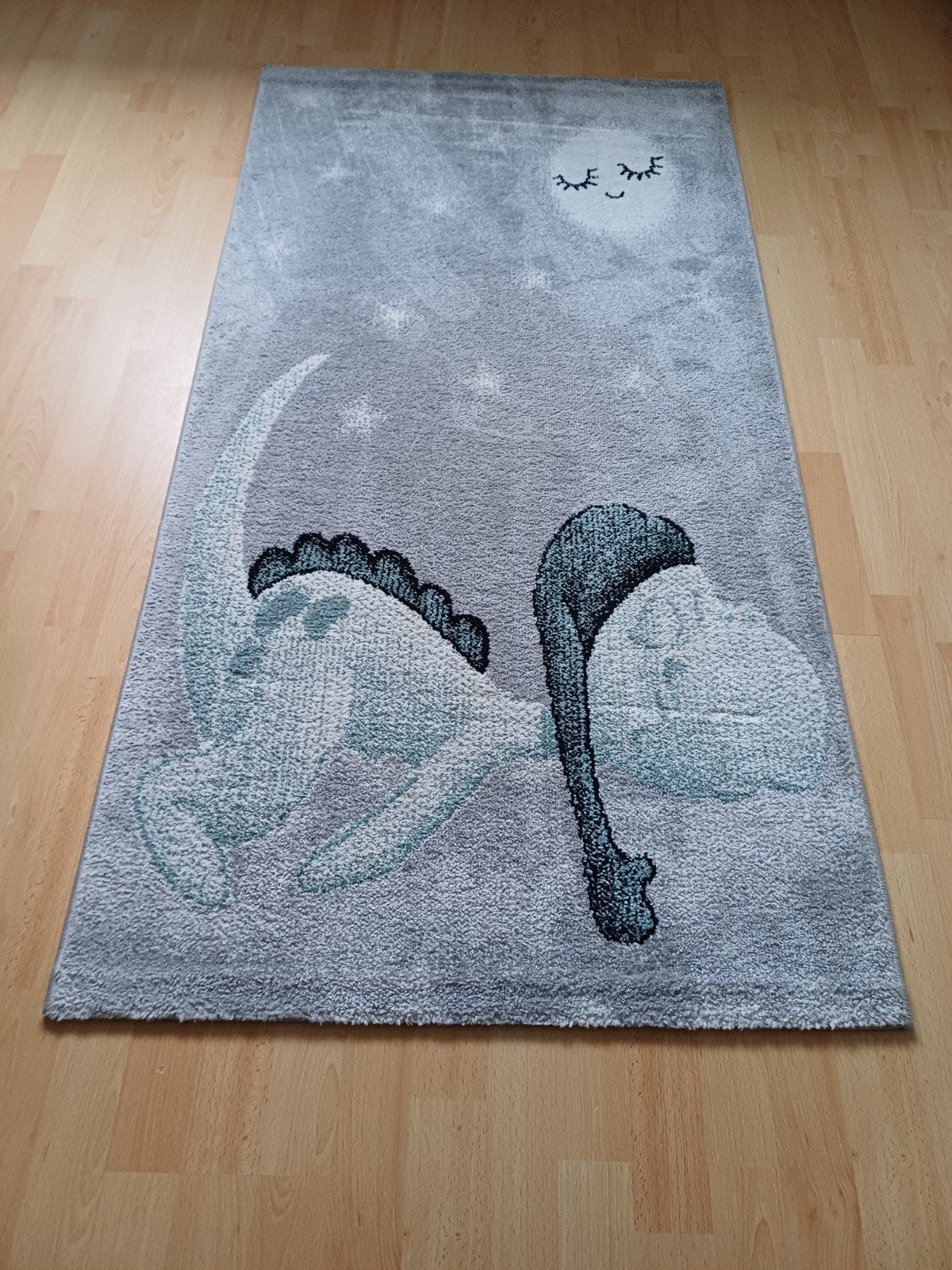 Kinderkleed met dinosaurus en maan - Grijs (152x80cm), Ophalen, Kinderkamer, speels, dinosaurus, 50 tot 100 cm, Zo goed als nieuw
