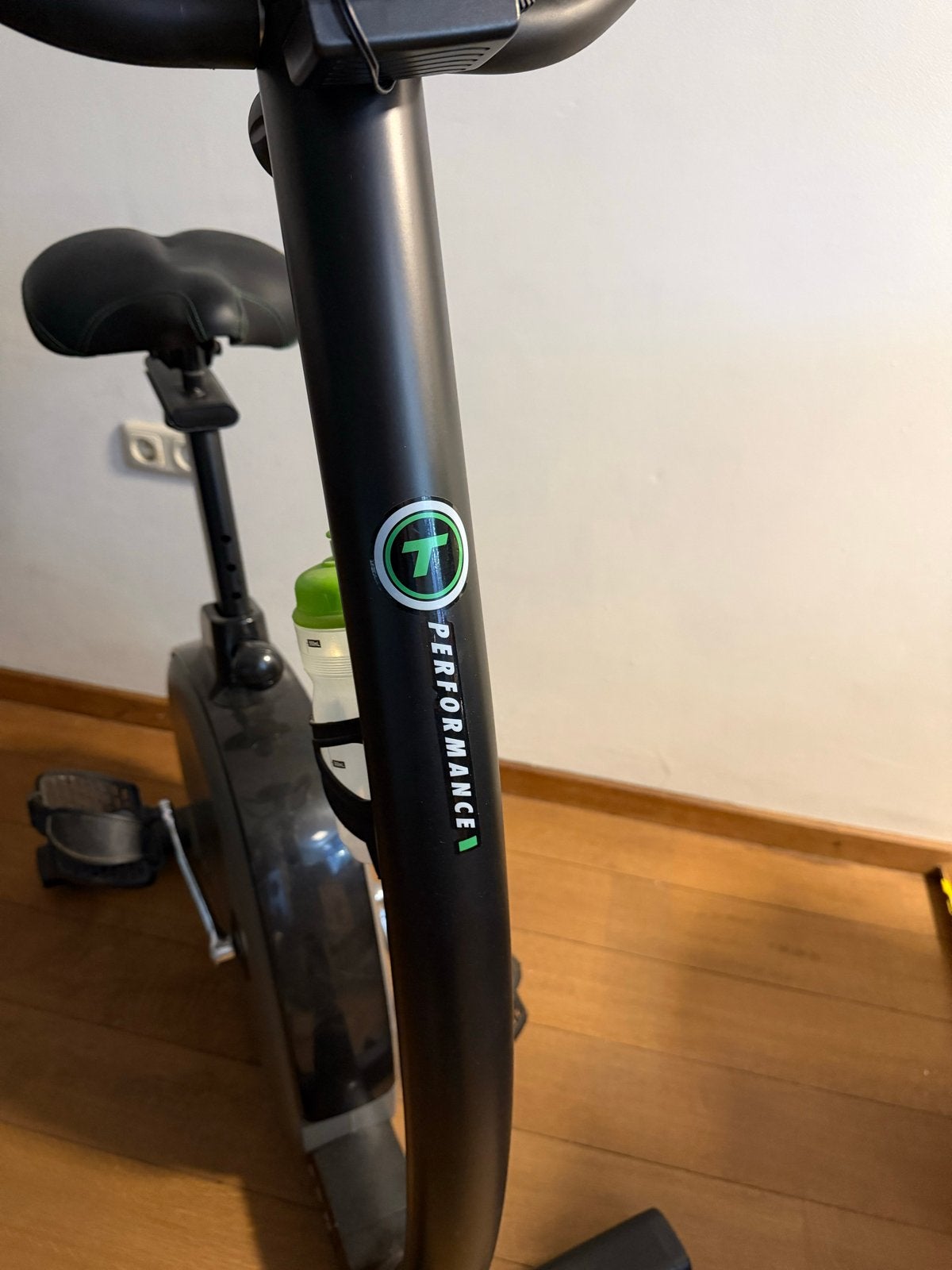 Tunturi Performance E50 Hometrainer - Zo goed als nieuw, Ophalen, Zo goed als nieuw, Metaal, Benen