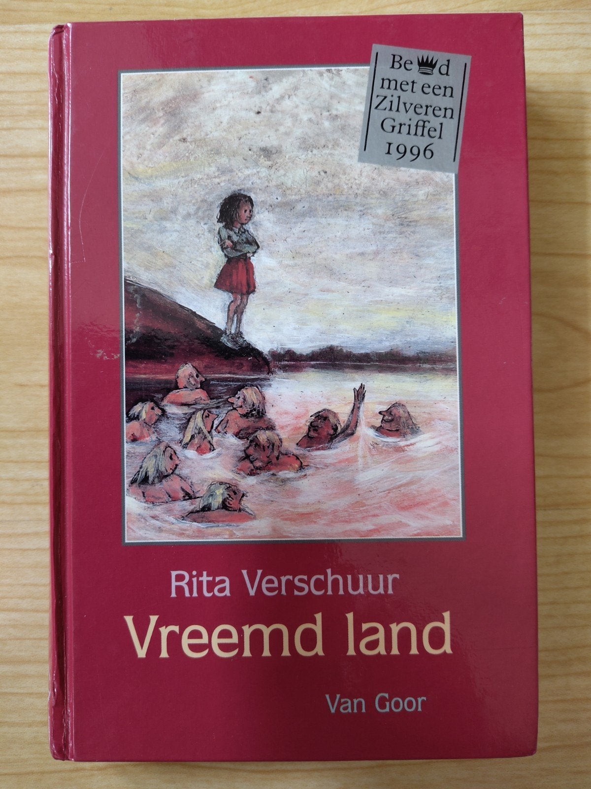 Vreemd land - Rita Verschuur, Gelezen, Rita Verschuur, Ophalen of Verzenden, Fictie