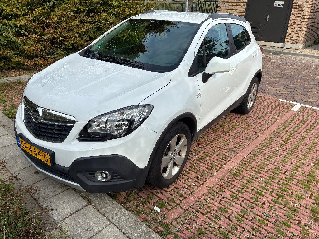 Opel Mokka 1.4 Turbo 140PK 2015 LET OP PROBLEEM KOPPAKKING, Auto's, Voorwielaandrijving, 4 cilinders, Verwarmde buitenspiegels